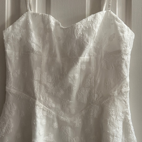 Princess Polly New Chapters Broderie Mini Dress White Floral Embroidery Size 8 - Picture 4 of 12